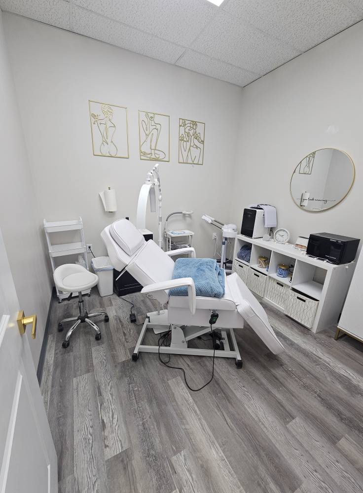 Retail Buildout – DHM Construction Inc.